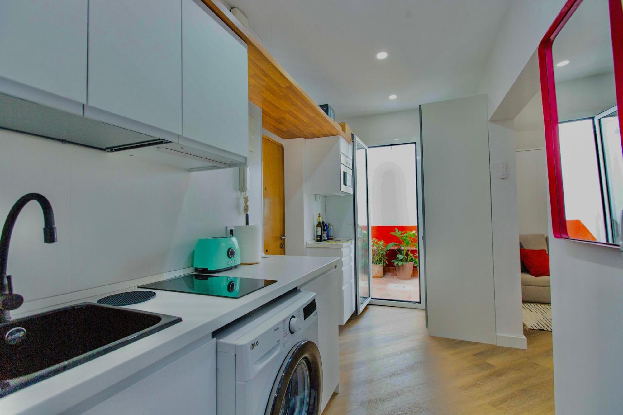 Rentadore Lavapies Studio Apartment มาดริด ภายนอก รูปภาพ