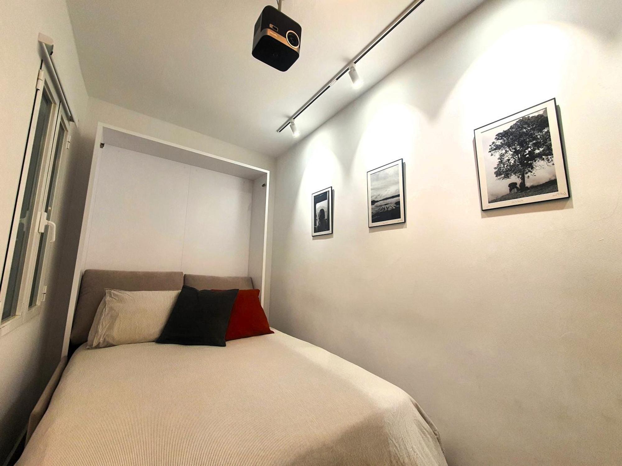 Rentadore Lavapies Studio Apartment มาดริด ภายนอก รูปภาพ