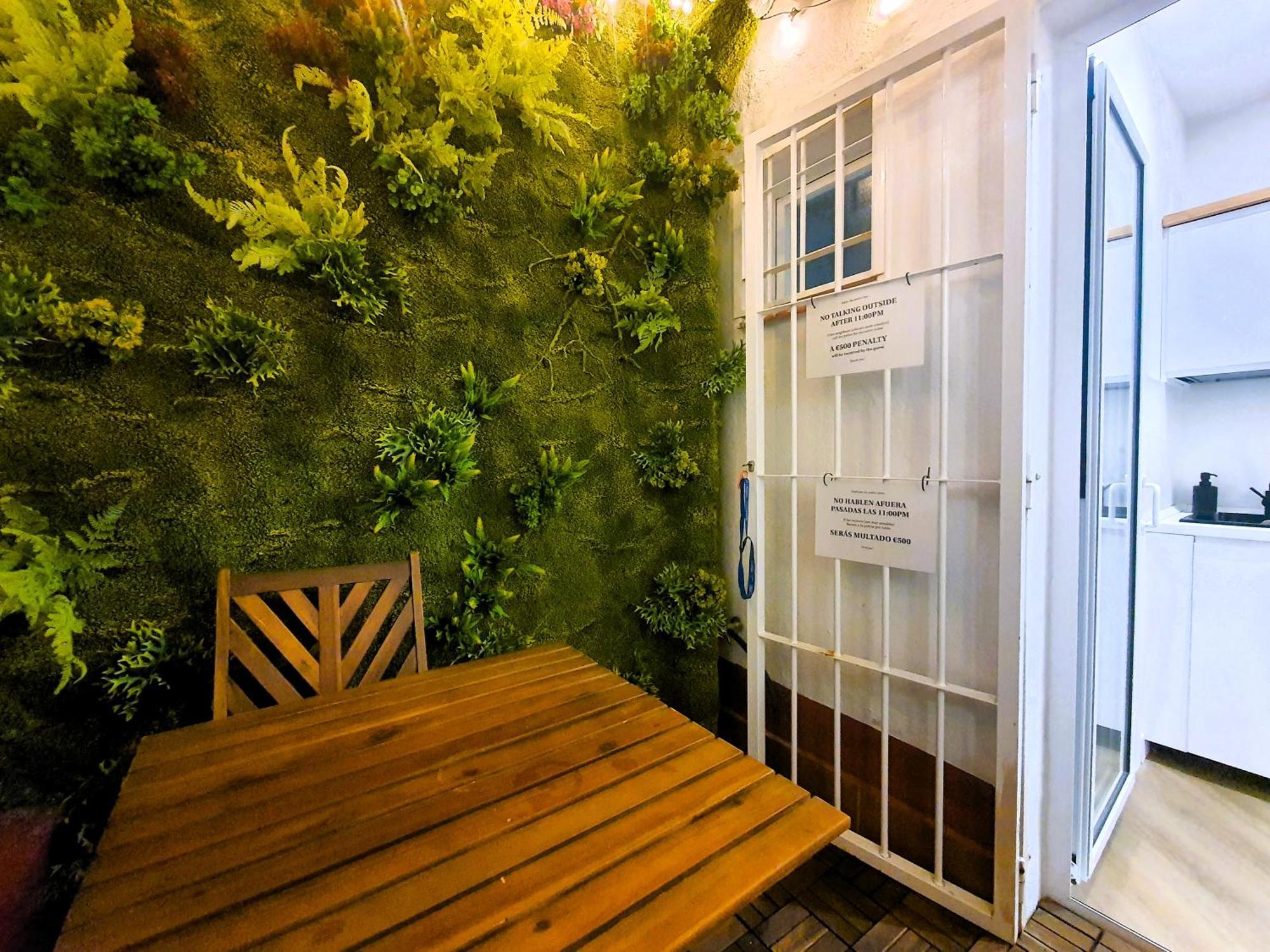 Rentadore Lavapies Studio Apartment มาดริด ภายนอก รูปภาพ